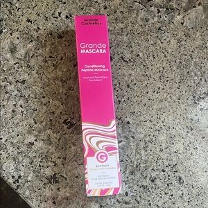 Grande Cosmetics Conditioning Mascara